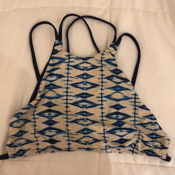 Frankie’s Bikinis Halter Print Top - Picture 1 of 4